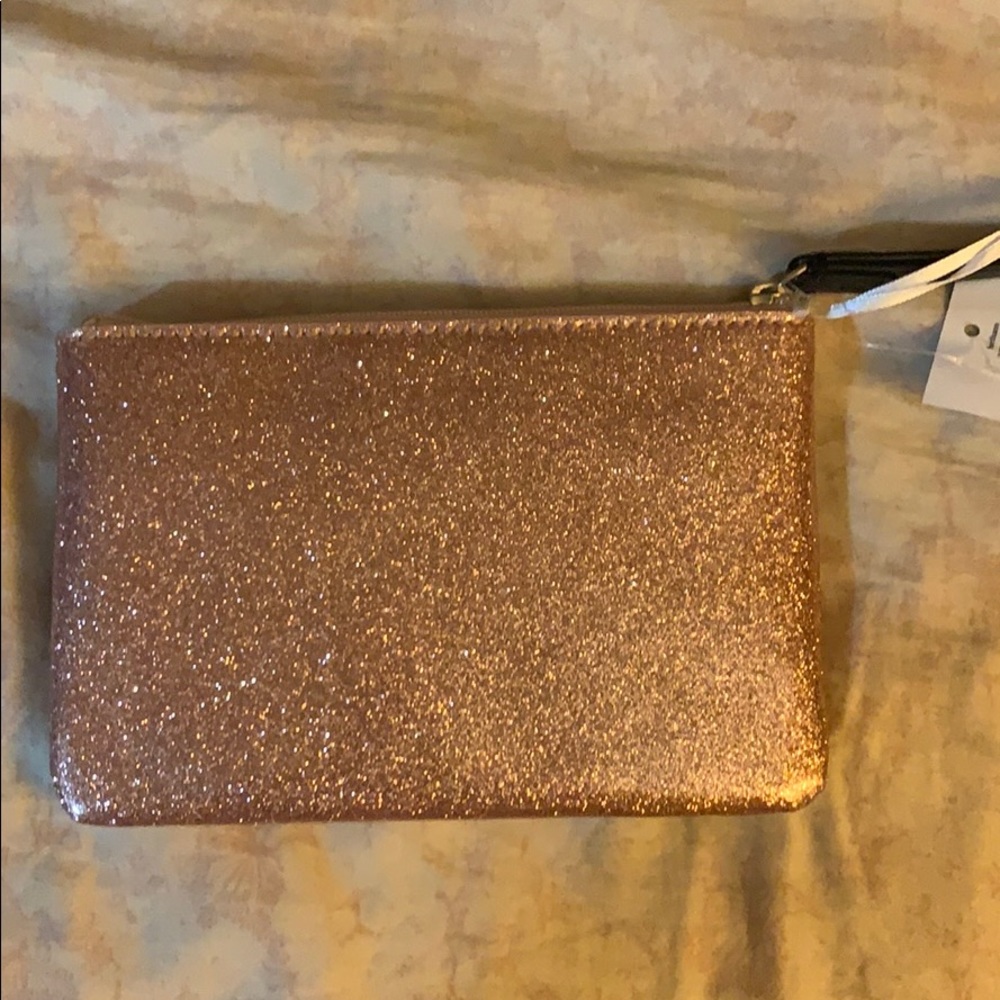 Brand New Kate Spade Wristlet - Picture 2 of 3